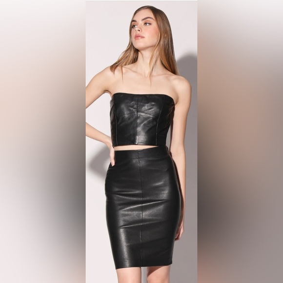 NWT Walter Baker Mae black- stretch leather skirt sz L